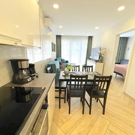 شقة Superior Blue Przy Plazy- Free Pool, Saunas, Jacuzzi, Fitness, Salzgrotte كولوبرزيغ